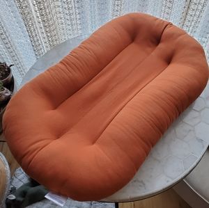 Snuggle Me Organic Gingerbread baby lounger